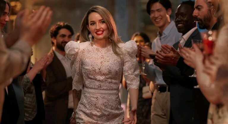 ‘Apple Cider Vinegar’ (2025) Season 1 Review — While Kaitlyn Dever Shines, This Netflix Series Lacks Luster