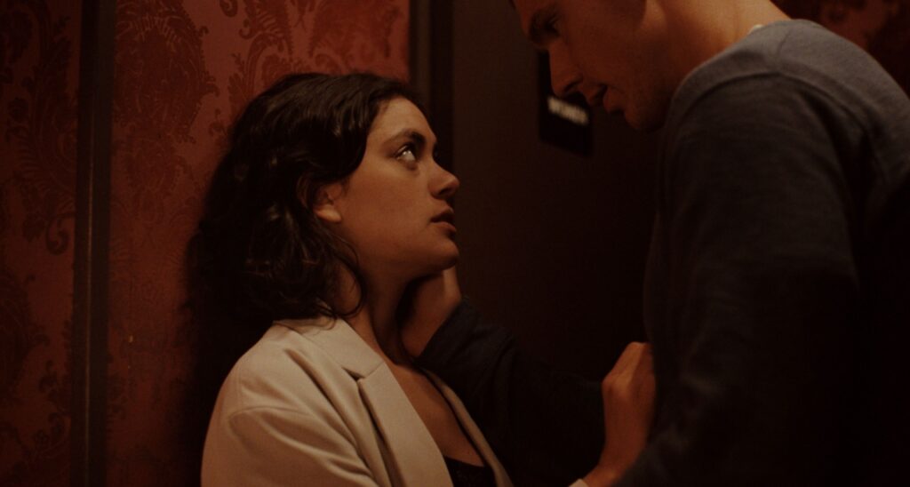‘The Dead Thing’ Blu-Ray Review – Paranormal Thriller Brings Gothic Storytelling To Modern Dating