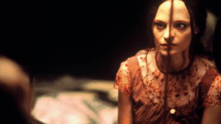 ‘May’ Blu-Ray Review – Cult Horror Favorite Is Bloody Unique