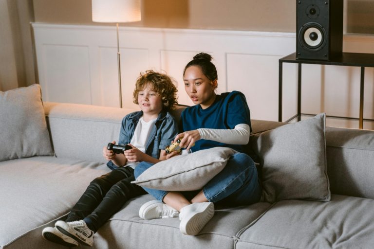 The Best Ways To Keep Kids Safe While Playing Online Games