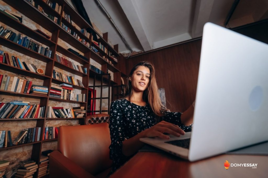 DoMyEssay Review: Save Smartly And Cut Academic Stress Quickly