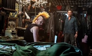 ‘Caught Stealing’ 4K UHD Blu-Ray Review – Aronofsky Brings A Cool Confidence To Engaging Austin Butler Crime Drama