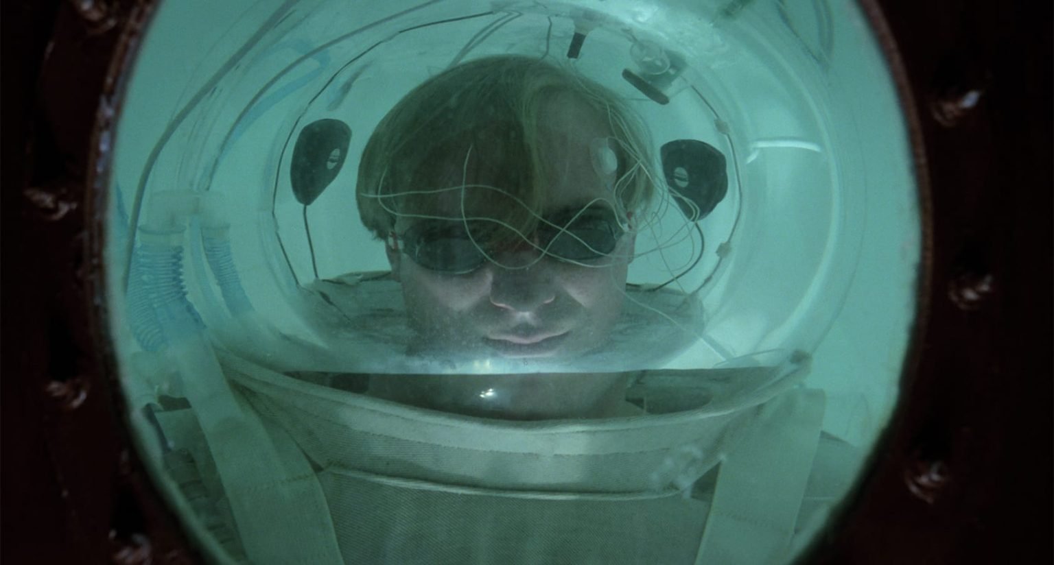 ‘Altered States’ Criterion Collection 4K UHD Blu-Ray Review – A Horrific, Psychedelic Exploration Of The Mind’s Power