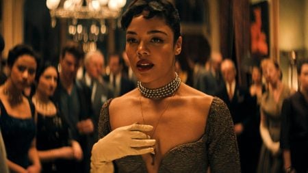 ‘Hedda’ Review: A Slick, Stylish Story That Oozes Magnetism, Opulence, And Wonderful Acting ‘Hedda’ Review: A Slick, Stylish Story That Oozes Magnetism, Opulence, And Wonderful Acting