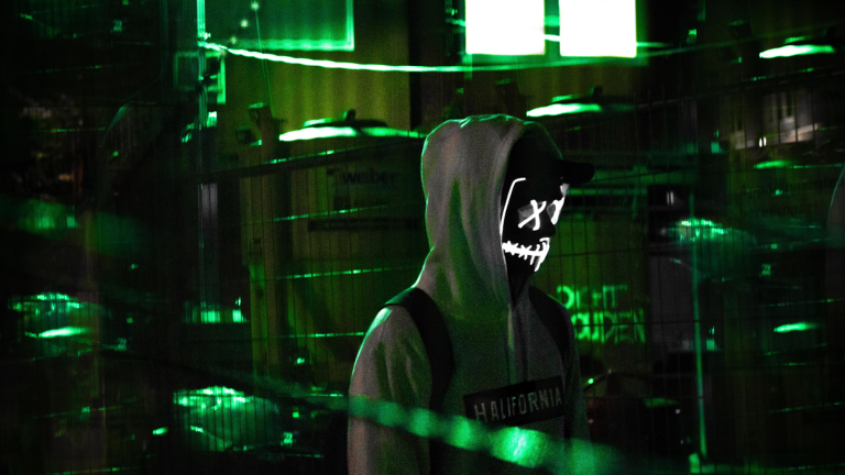 What Streamers Are Wearing: Comfort & Style for Long Gaming Sessions