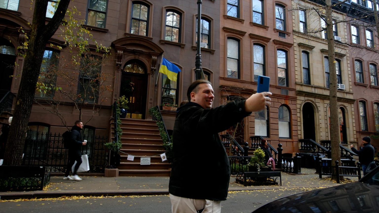 ‘The House From…’ Blu-Ray Review – An Entertaining Look At The Agony & Enjoyment Of Living In A Cultural Landmark