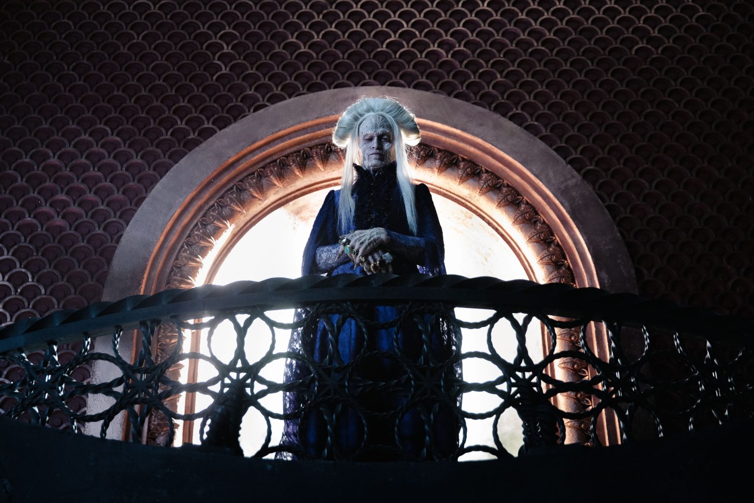 ‘Dracula’ (2026) Review – A Cheery Version Of The Count That Is More Gothic Love Than Horror Story