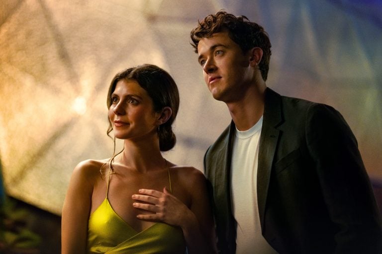 ‘People We Meet On Vacation’ Review – Charming Leads Carry This Friends-To-Lovers Romantic Comedy