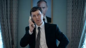 ‘The Wizard Of The Kremlin’ Review – While The Performances Are Great, The Story – Nyet!