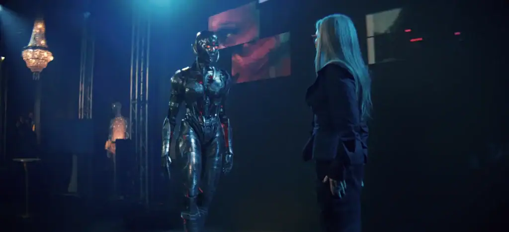 T'Nia Miller as Jacosta and Mary McDonnell as Katerina Wells in VisionQuest 
